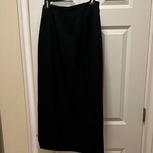 Chic Black Pencil Skirt